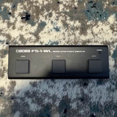 Boss Katana-Air 30-Watt 2x3" Wireless Guitar Combo 2018 - Present - Black WITH Boss FS-1-WL Wireless Footswitch image 3