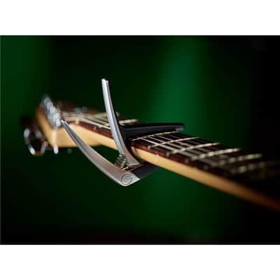 G7 Th Nashville 6 String Silver Capo image 3
