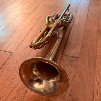 Holton Super Collegiate Bb Trumpet (1954) SN 268315 image 4