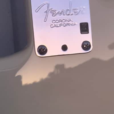 Fender Stratocaster 2006 - Cream/White image 10