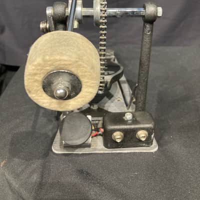 Russ McKinnon's Elton John, Joe Cocker, DW 5000 Series Trigger Bass Pedal image 3