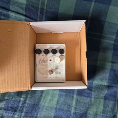 Electro-Harmonix Mel9 Tape Replay Machine 2016 - Present - White image 5