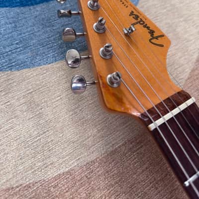 Fender American Vintage '62 Stratocaster 2004 - 3-Color Sunburst image 17