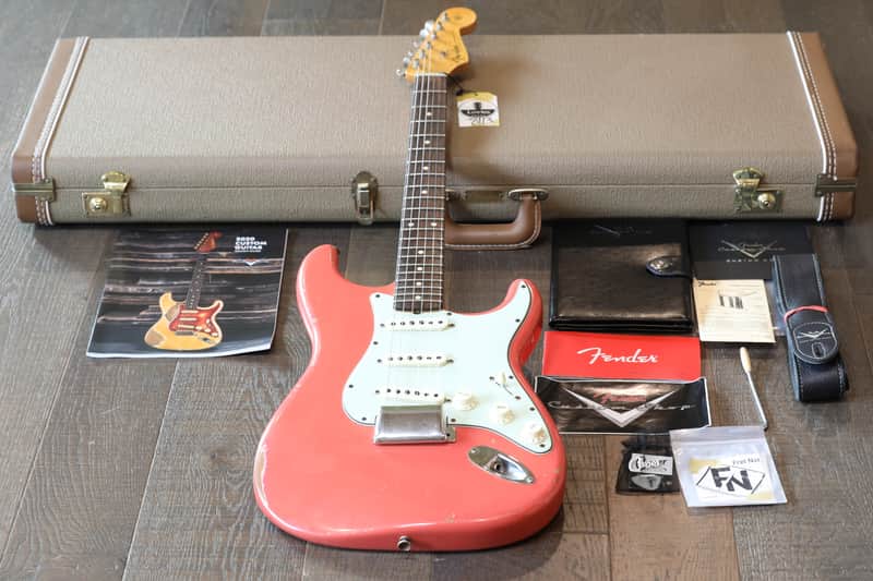 MINTY! 2020 Fender Limited Edition Custom Shop 1960 Stratocaster Relic Reissue Tahitian Coral + COA OHSC image 1