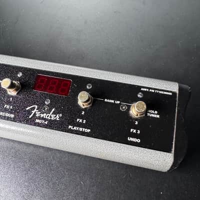Fender 099-4071-000 MGT-4 Mustang GT 4-Button Footswitch with 1/4" Jack 2010s - Black/Silver image 3