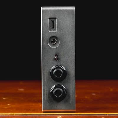 Darkglass Element Cabism Headphone Amp Effect Pedal w/Box - Used image 5