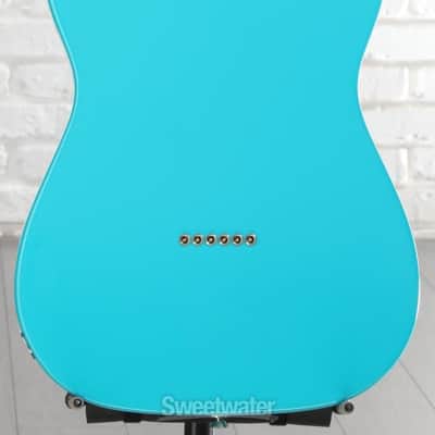 Fender American Professional II Telecaster - Miami Blue with Maple Fingerboard (TeleAP2MMBd1) image 3
