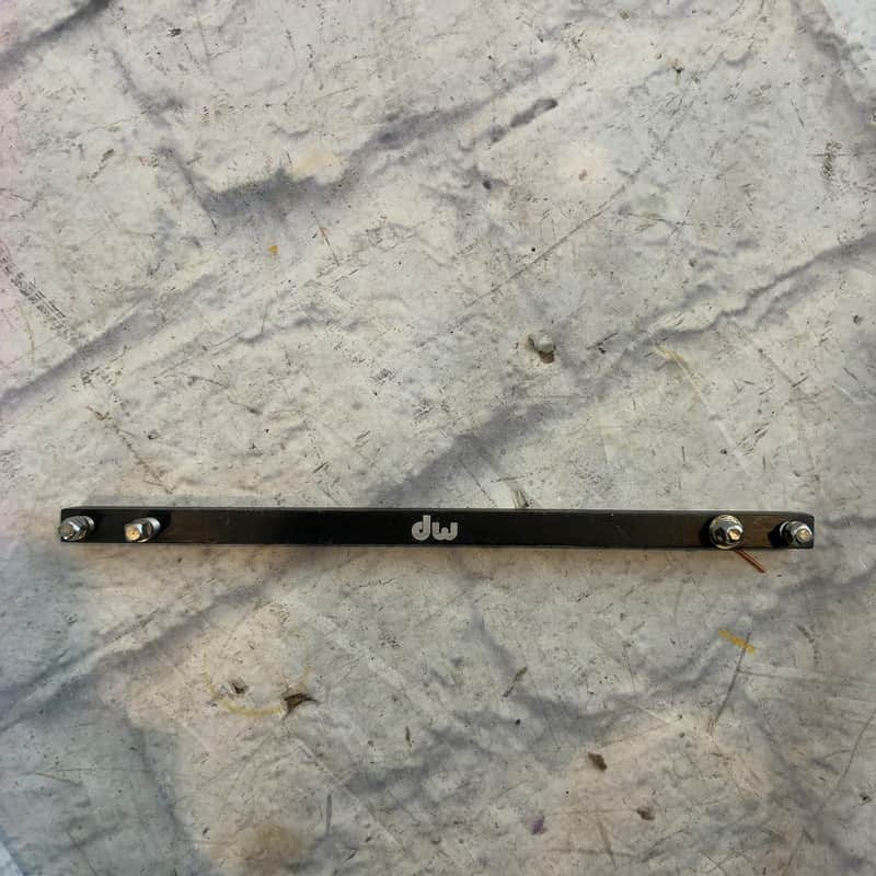 DW Double Kick Pedal drive shaft image 1