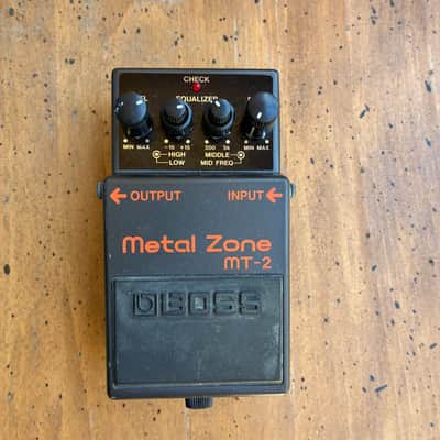 Boss MT-2 Metal Zone (Silver Label) 1991 - Present - Black electric guitar metal distortion effect pedal image 1