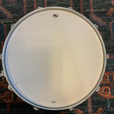 DW Collector’s Series SSC Maple Gun Metal Sparkle 6.5x14 Snare Drum image 5