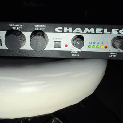 Rocktron Chameleon 2000 preamp and effects rack image 12
