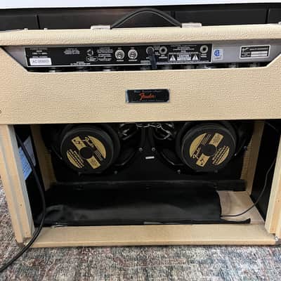 Fender '65 Twin Reverb Reissue FSR Limited Edition 2x12" Blonde / Wheat image 3