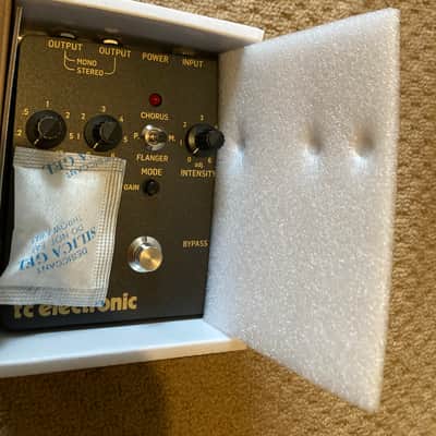 TC Electronic SCF Gold Stereo Chorus + Pitch Modulator & Flanger Reissue 2022 - Present - Black image 2