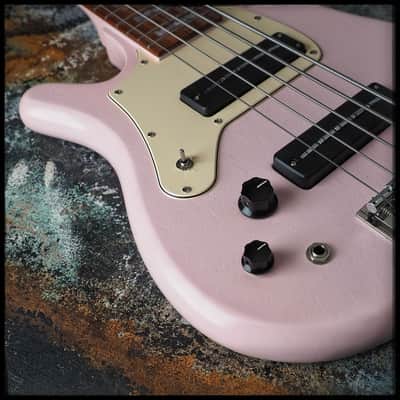 Serek 5-String Midwestern 2 Bass (Left Handed) – Shell Pink image 13