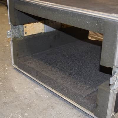 5 Space / 5U 22" Deep Shock Mount Road Case No Insert (ONE) image 3