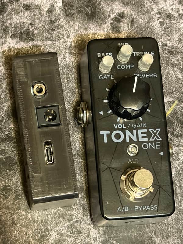 IK Multimedia ToneX One