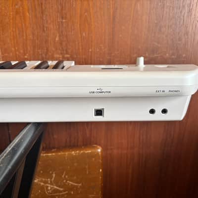 Roland Lucina AX-09 37-Key Keytar Synthesizer Pearl White w/ power supply image 9