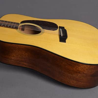 Martin D-18 Natural - 2022 image 3
