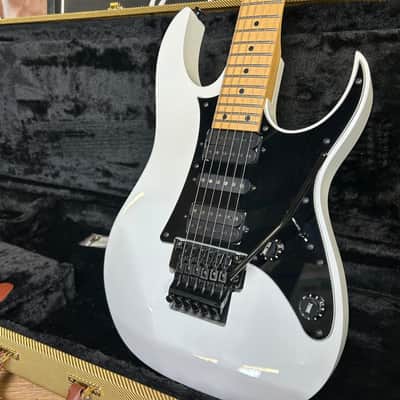 Ibanez RG550 White 2018 Electric Guitar image 14