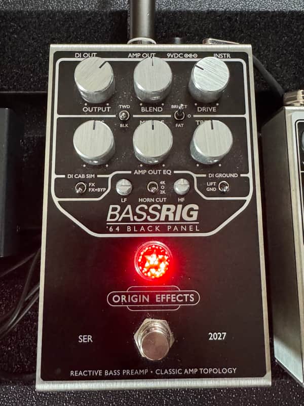 Origin Effects BASSRIG '64 Black Panel
