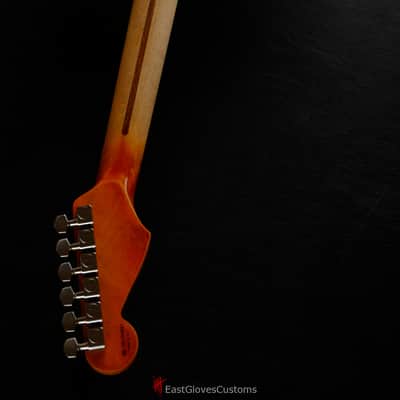 Fender Stratocaster Vintage White FN Series with Gold Leaf Made in USA Aged Relic (Rare) image 14