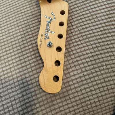 Fender Classic Player Baja Telecaster 2007 - 2018 - Blonde image 18