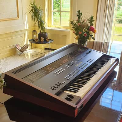 Brand new, ultra rare Yamaha DX1 Synthesizer for sale image 3