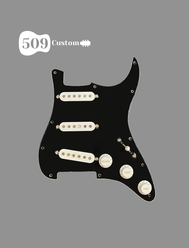 509 Custom Stratocaster Loaded Pickguard - Black image 1