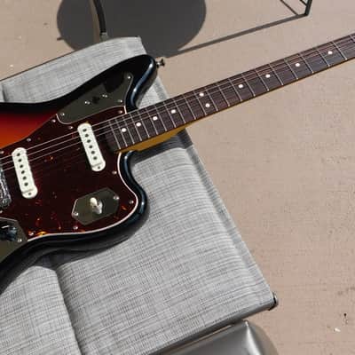 Fender American Professional Classic Jaguar Electric Guitar w/Eyeglass Case 2025 image 3