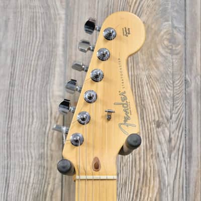 Fender American Series Stratocaster with Maple Fretboard 2000 - 2007 - Black image 6