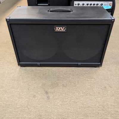 DV Mark DV Neoclassic 212 300-Watt 2x12" image 2