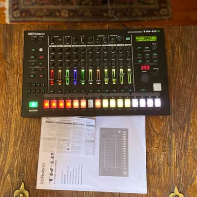 Roland TR-8S AIRA Rhythm Performer with Sample Playback 2018 - Present - Black image 5