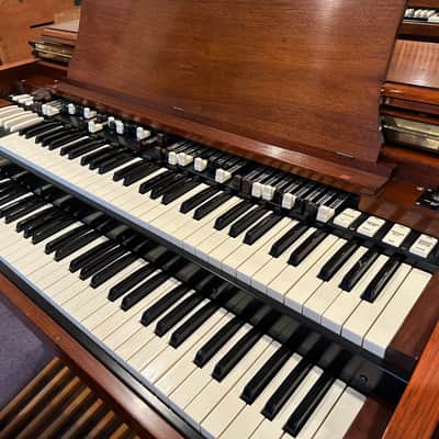 Hammond C3 1960 red walnut RESTORED image 1