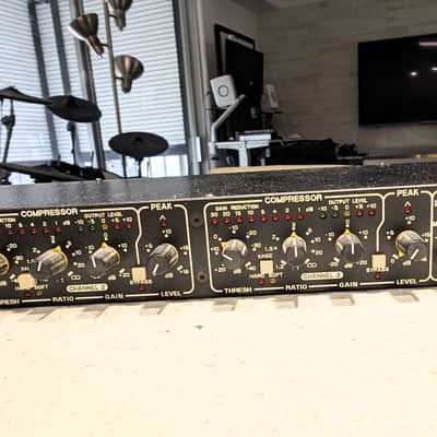 Drawmer DL441 Quad Auto Compressor Limiter 2010s Black Bild 2