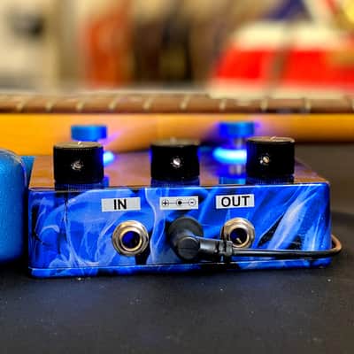 Flattley Solaris Pro ~ Fuzz with Boost ~ Platinum Range ~ Includes FREE Power Supply image 5