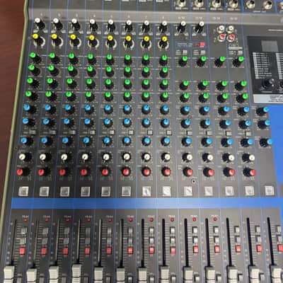 Yamaha MG16XU 16 Channel Analog Mixer 2016 - Present - Black image 4