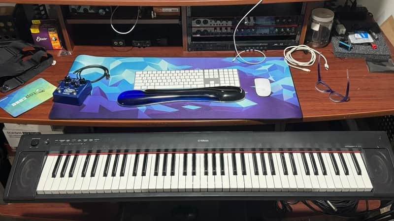 Yamaha Piaggero NP-31 - Black image 1