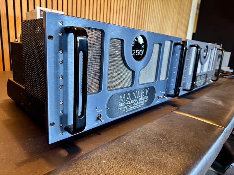 Manley Labs Neo-Classic Design 250 W monoblock (pair) image 1