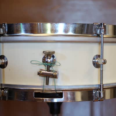 1960s Rogers Classmate Snare Drum in White Lacquer 4"x13" image 3