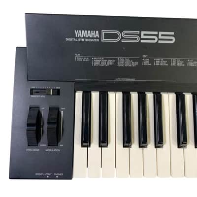 Yamaha DS55 Synthesizer w/ AC & Manual image 2