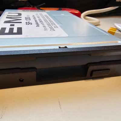 E-MU Systems SP1200 floppy drive image 2