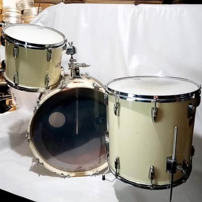 *Yamaha 22x16,12x10,16x16"Power Tour Custom 8000 Drum Set Pure White Japan Birch image 5