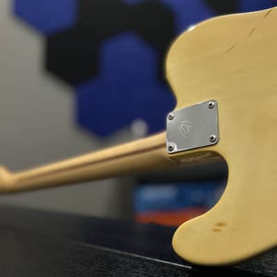 1971 Fender Telecaster in near-mint condition. Blonde finish with case image 9