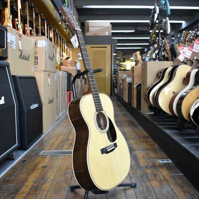 Martin OM-28E Standard Series Sitka Spruce/Rosewood Acoustic-Electric w/LR Baggs Pickup, Hard Case image 5