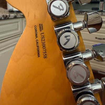 Fender American Professional ll Telecaster Deluxe 2023 - 3 tone sunburst image 8