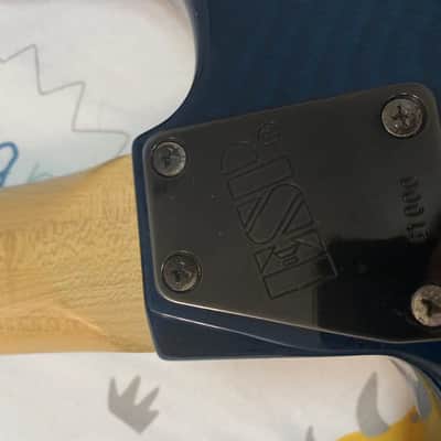 ESP mirage custom 1987 - blue image 9
