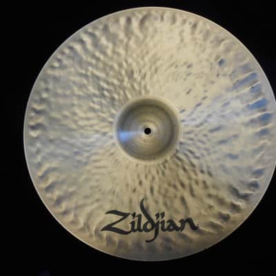 Elvin Jones’ Signed 20″ A. Zildjian Engraved 75th Birthday Cymbal, Authenticated image 6