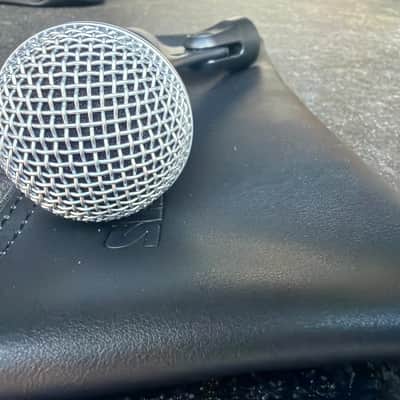 Shure SM58 Handheld Cardioid Dynamic Microphone 1984 - Present - Black image 4