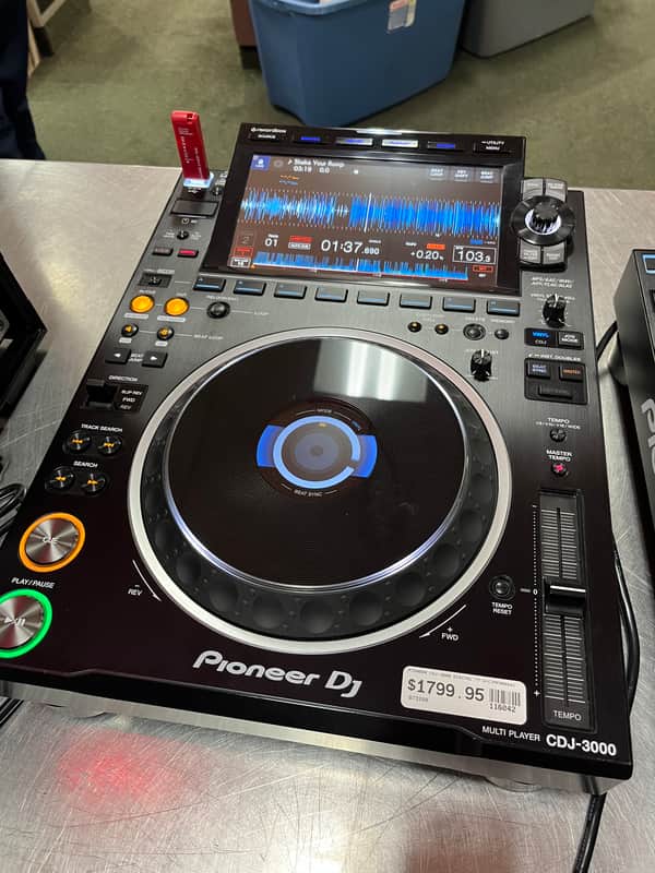 Pioneer CDJ-3000 DJ Multi-Player - Black image 1