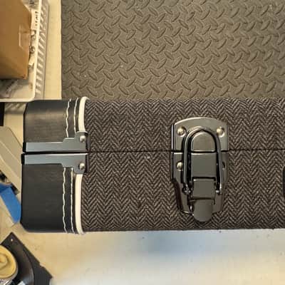 Road Runner Black Tweed Case for Electric Guitar 25039 image 4